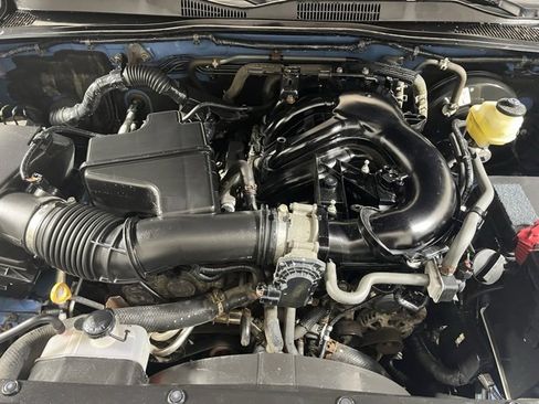 Used 2019 Toyota Tacoma SR5 image 24