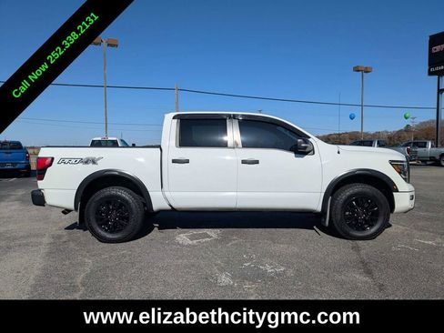 Used 2021 Nissan Titan PRO-4X w/ Pro-4x Convenience Package image 2