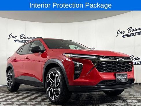 New 2026 Chevrolet Trax RS w/ Driver Confidence Package FWD image 4