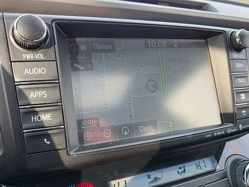 Used 2016 Toyota RAV4 Limited image 35