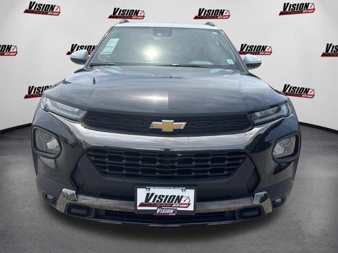 Used 2023 Chevrolet TrailBlazer ACTIV w/ Convenience Package AWD/4WD image 2