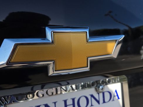 Used 2024 Chevrolet Equinox LT AWD/4WD image 16