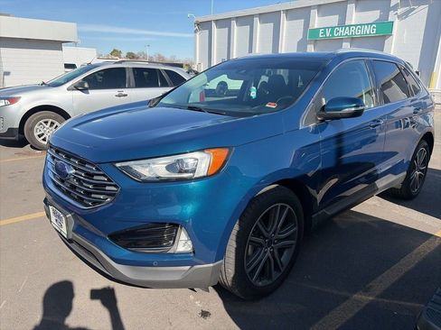 Used 2020 Ford Edge Titanium image 1