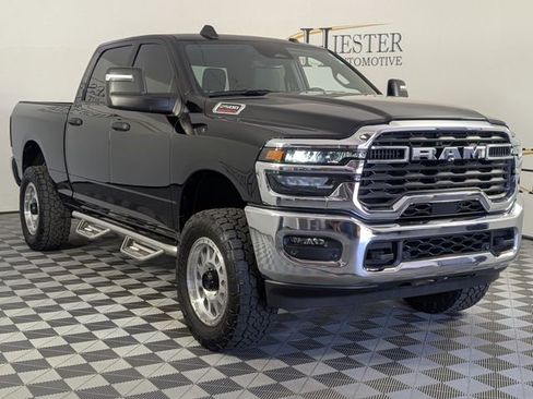 Used 2025 RAM 2500 Tradesman AWD/4WD image 2