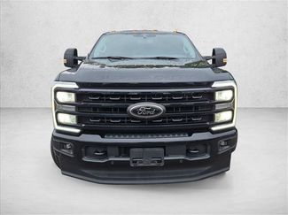 Used 2024 Ford F350 Lariat w/ Lariat Ultimate Package AWD/4WD video 2