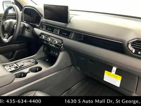 New 2026 Honda Pilot Touring image 25
