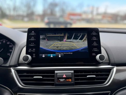 Used 2021 Honda Accord Sport Special Edition image 19