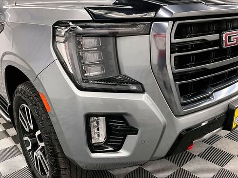 Used 2024 GMC Yukon XL AT4 image 36