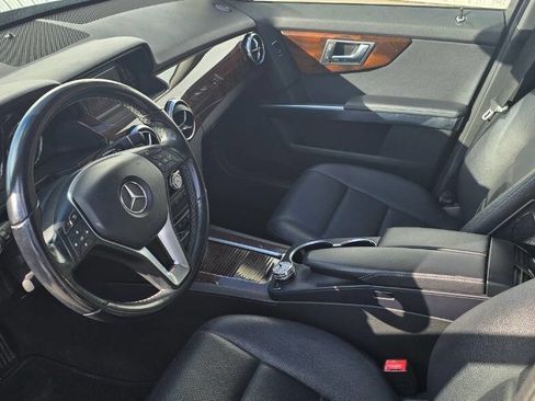 Used 2014 Mercedes-Benz GLK 350 4MATIC image 9