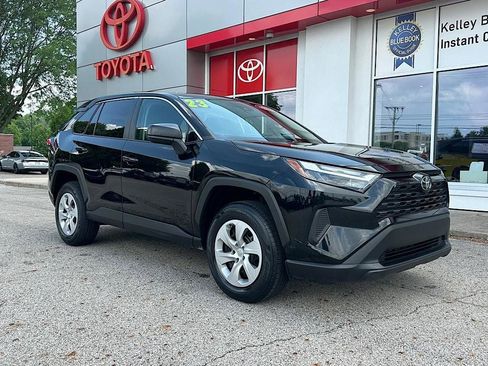 Certified 2023 Toyota RAV4 LE AWD/4WD image 9