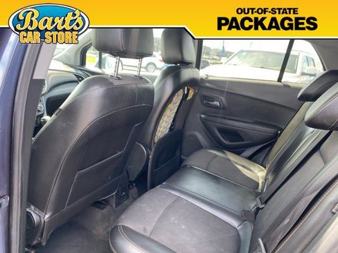 Used 2019 Chevrolet Trax LT w/ LT Convenience Package FWD image 18