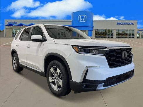 New 2025 Honda Pilot EX-L image 9