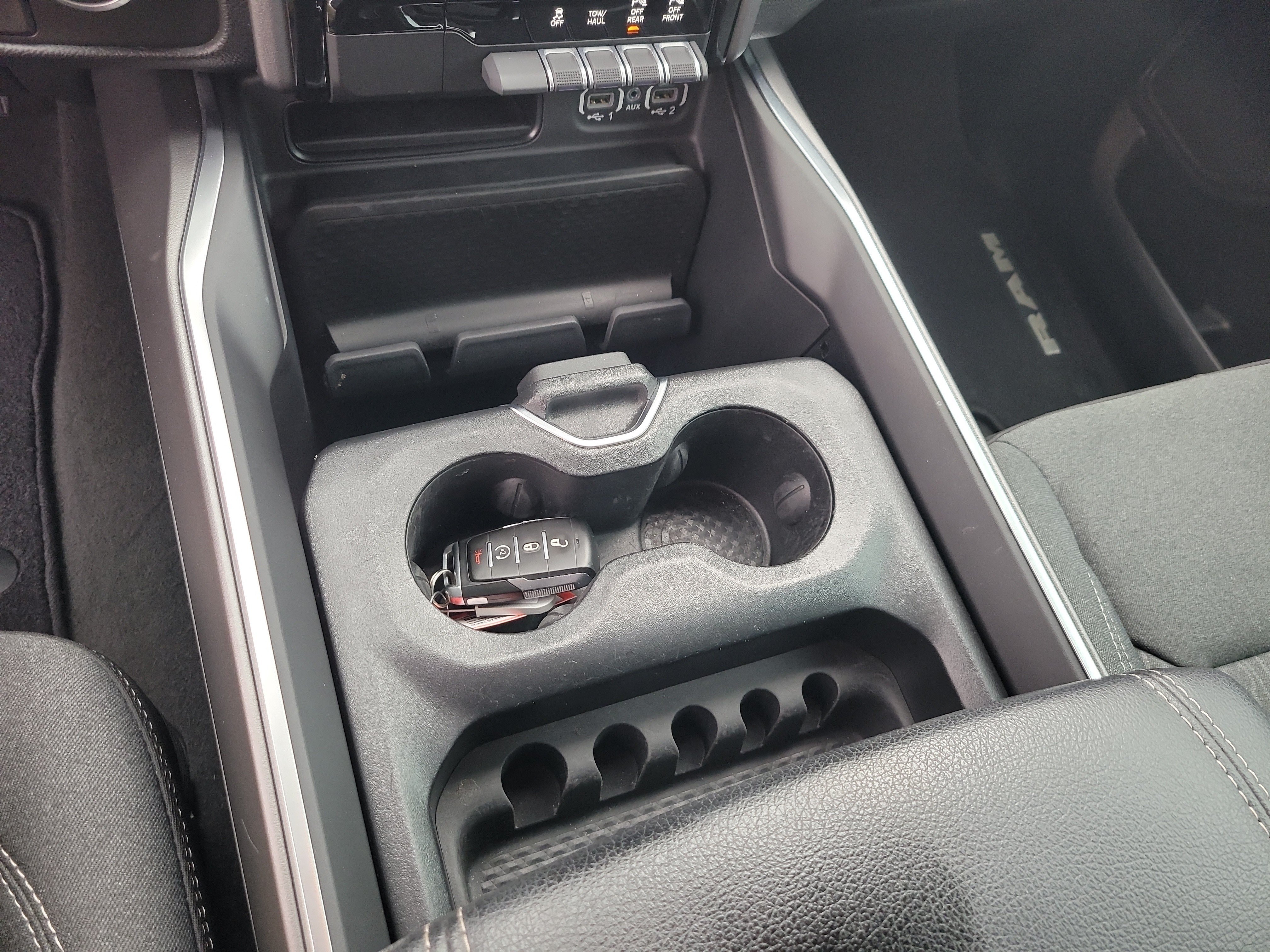 Used 2024 RAM 1500 Big Horn RWD image 26