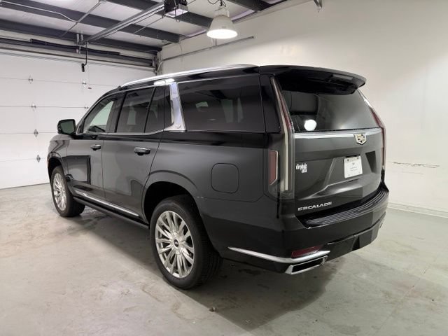 Certified 2024 Cadillac Escalade Premium Luxury w/ Performance Package AWD/4WD image 4