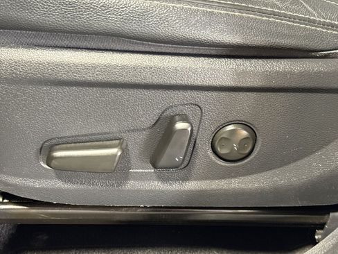 Used 2020 Hyundai Santa Fe SEL AWD/4WD image 15