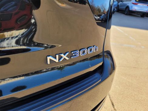 Used 2020 Lexus NX 300h AWD w/ Premium Package image 10