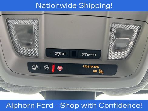 Used 2024 GMC Terrain SLE AWD/4WD image 23