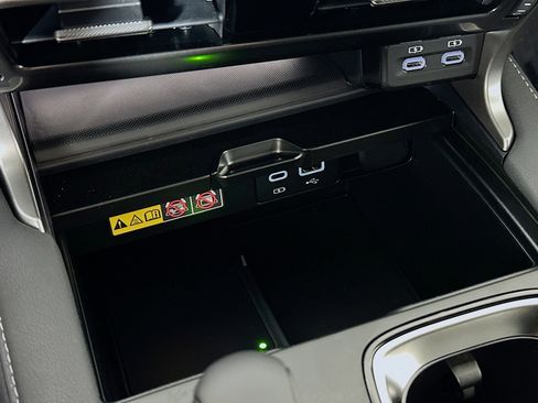 New 2026 Lexus RX 450h RX 450h+ Premium w/ Convenience Package image 15