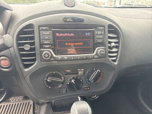 Used 2017 Nissan Juke S AWD/4WD image 23