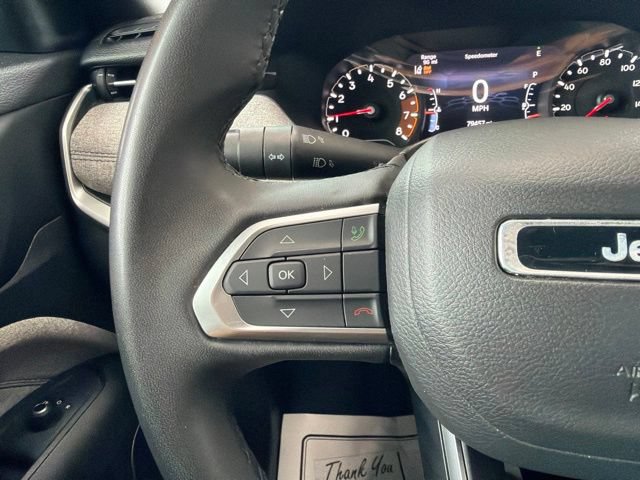 Used 2024 Jeep Compass Latitude AWD/4WD image 23