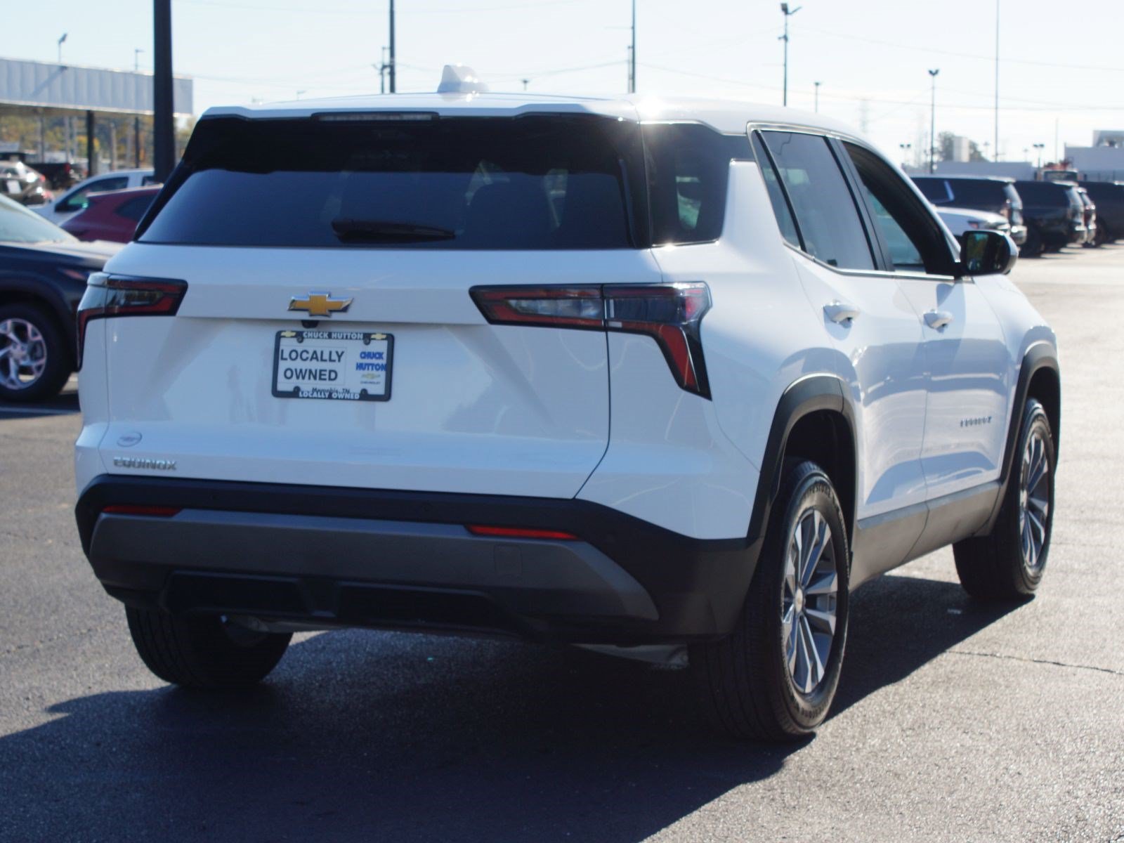 Used 2026 Chevrolet Equinox LT w/ Safety and Technology Package FWD image 17