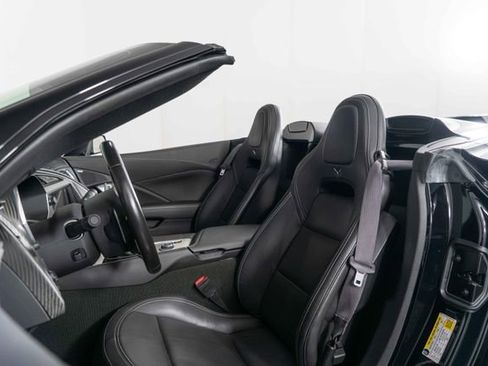 Used 2017 Chevrolet Corvette Z06 w/ Z07 Performance Package image 15