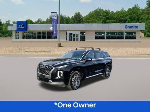 Used 2022 Hyundai Palisade Calligraphy image 2