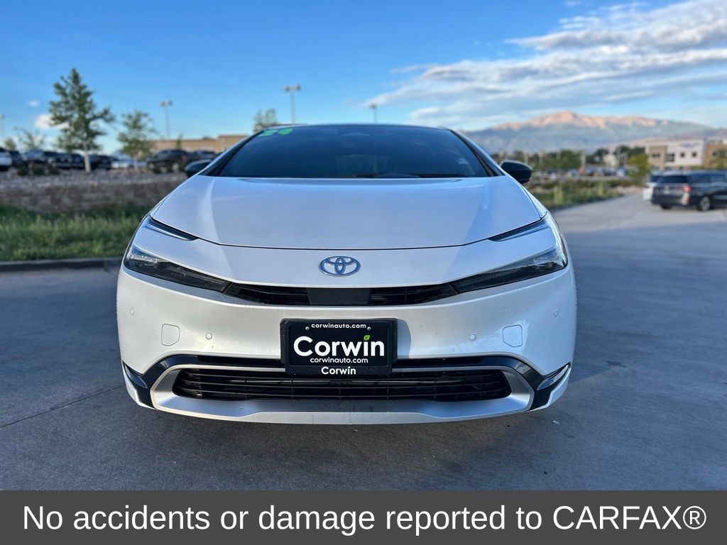 Used 2024 Toyota Prius Prime FWD image 2