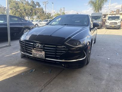 Used 2021 Hyundai Sonata SE w/ Preferred Accessory Package