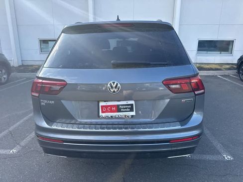 Used 2021 Volkswagen Tiguan SE R-Line image 11