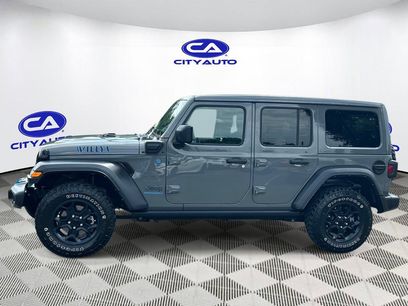 Used 2023 Jeep Wrangler Unlimited w/ Sun & Screen Package