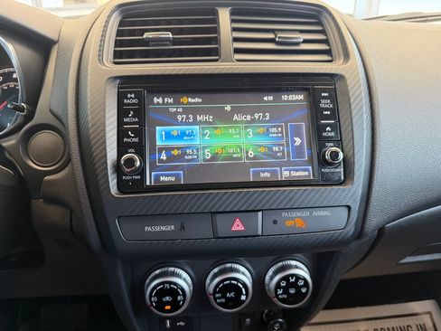 Used 2024 Mitsubishi Outlander Sport ES AWD/4WD image 13