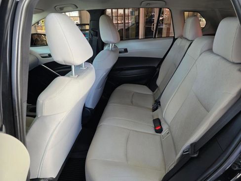 Used 2022 Toyota Corolla Cross L image 36
