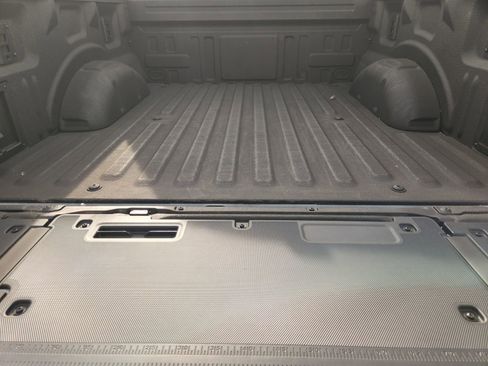 New 2025 Ford F150 Lariat w/ Equipment Group 502A High image 28