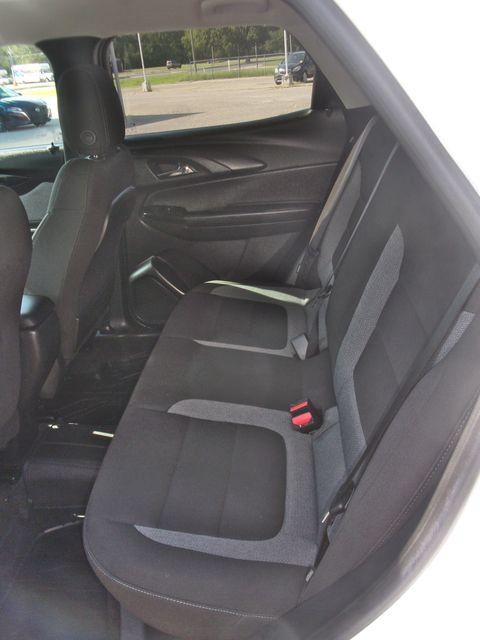 Certified 2024 Chevrolet TrailBlazer LT w/ LT Cold Weather Package AWD/4WD image 23