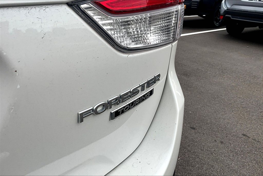 Used 2022 Subaru Forester Touring AWD/4WD image 24