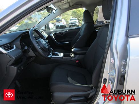 Certified 2025 Toyota RAV4 LE image 10