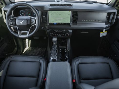 New 2026 Ford Bronco Badlands AWD/4WD image 22