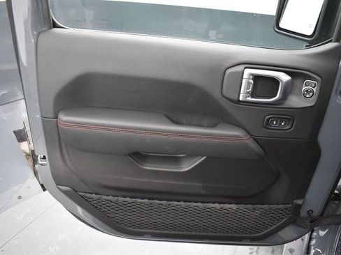 New 2026 Jeep Wrangler Unlimited Rubicon image 13