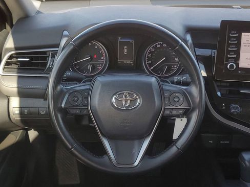 Used 2023 Toyota Camry SE image 25