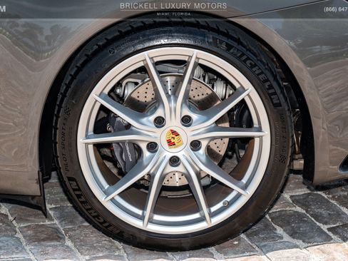 Used 2018 Porsche 911 Carrera image 37