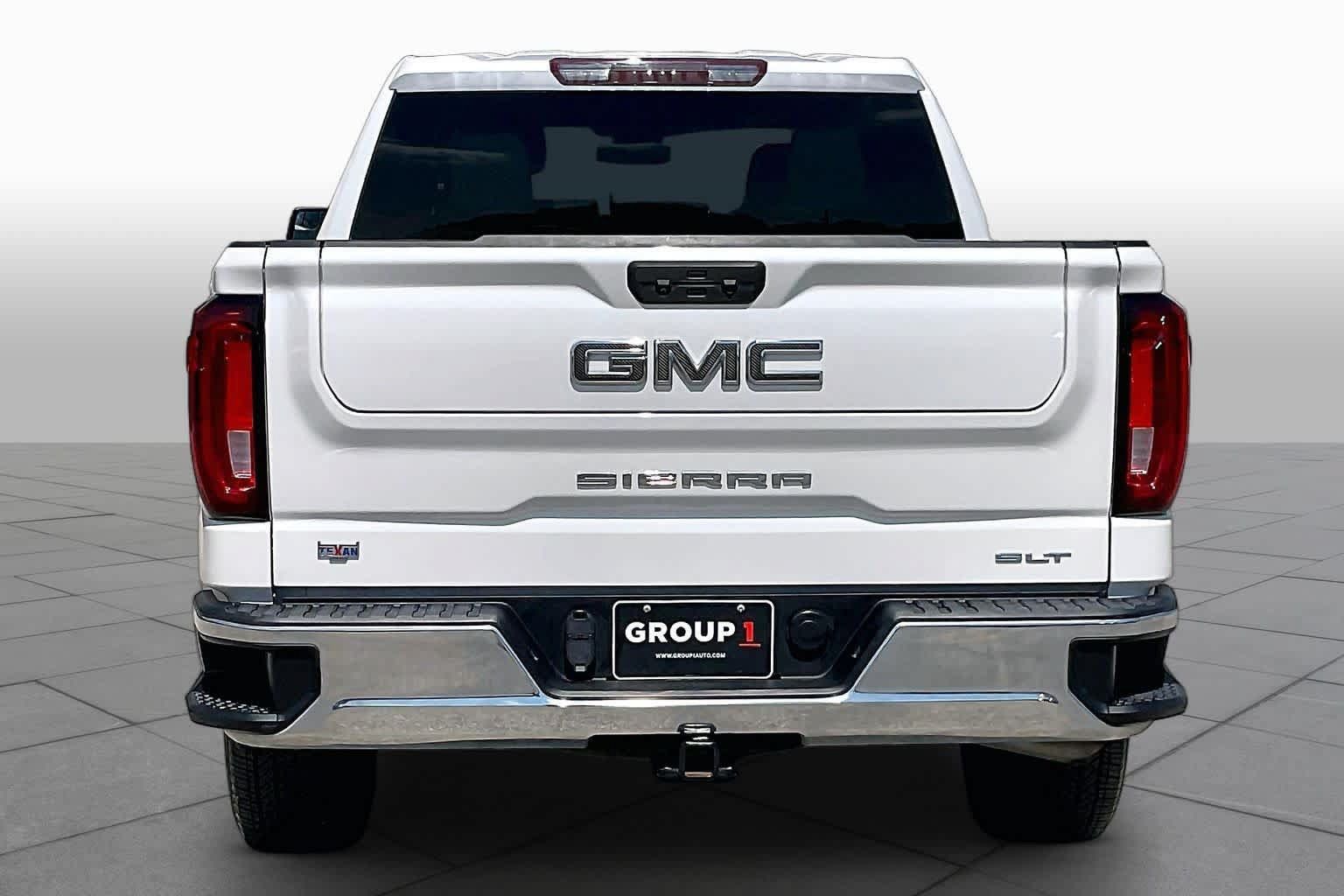 Used 2024 GMC Sierra 1500 SLT RWD image 5