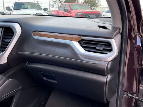 Used 2020 GMC Acadia SLE w/ Driver Convenience Package image 23