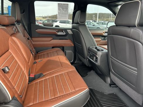Used 2025 GMC Sierra 1500 Denali Ultimate image 19