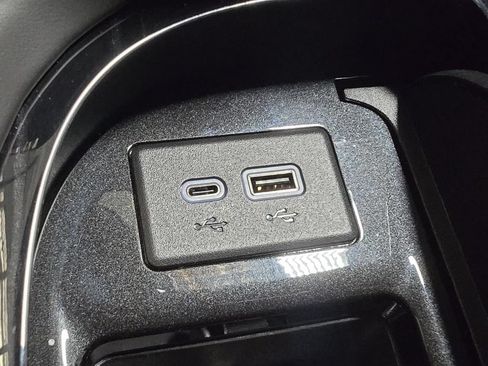 Used 2023 Cadillac Escalade V w/ LPO, ONYX Package AWD/4WD image 28