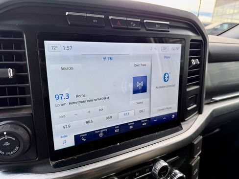 Used 2022 Ford F150 Lariat w/ Max Trailer Tow Package image 21