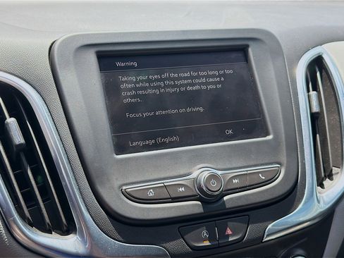 Used 2023 Chevrolet Equinox LS w/ LS Convenience Package image 7