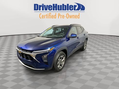 Used 2024 Chevrolet Trax LT image 4