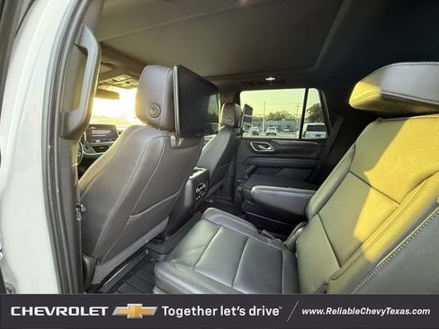 Used 2021 Chevrolet Tahoe Z71 w/ Rear Media and Nav Package AWD/4WD image 7