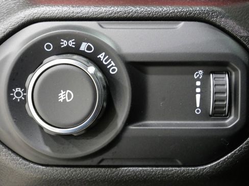 Used 2023 Jeep Wrangler Unlimited Rubicon w/ Xtreme 35 Tire Package image 15